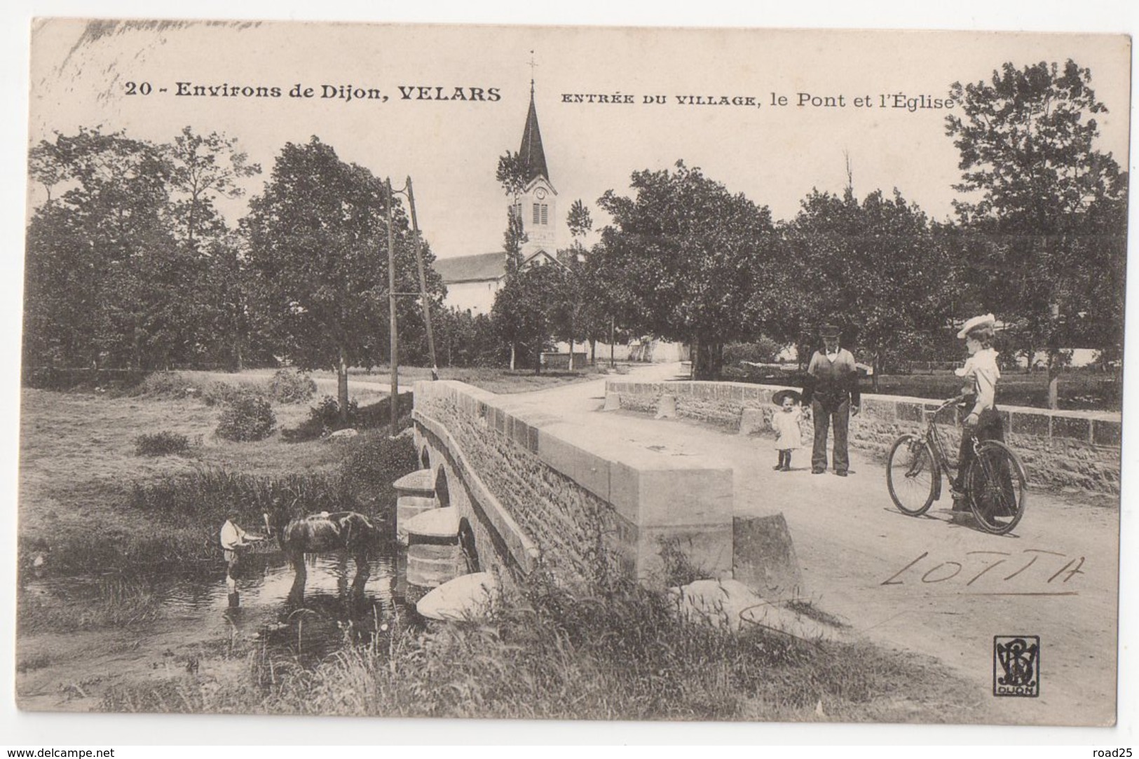 ( 21 ) Lot de 66 cartes postales anciennes du département de la Côte d'Or