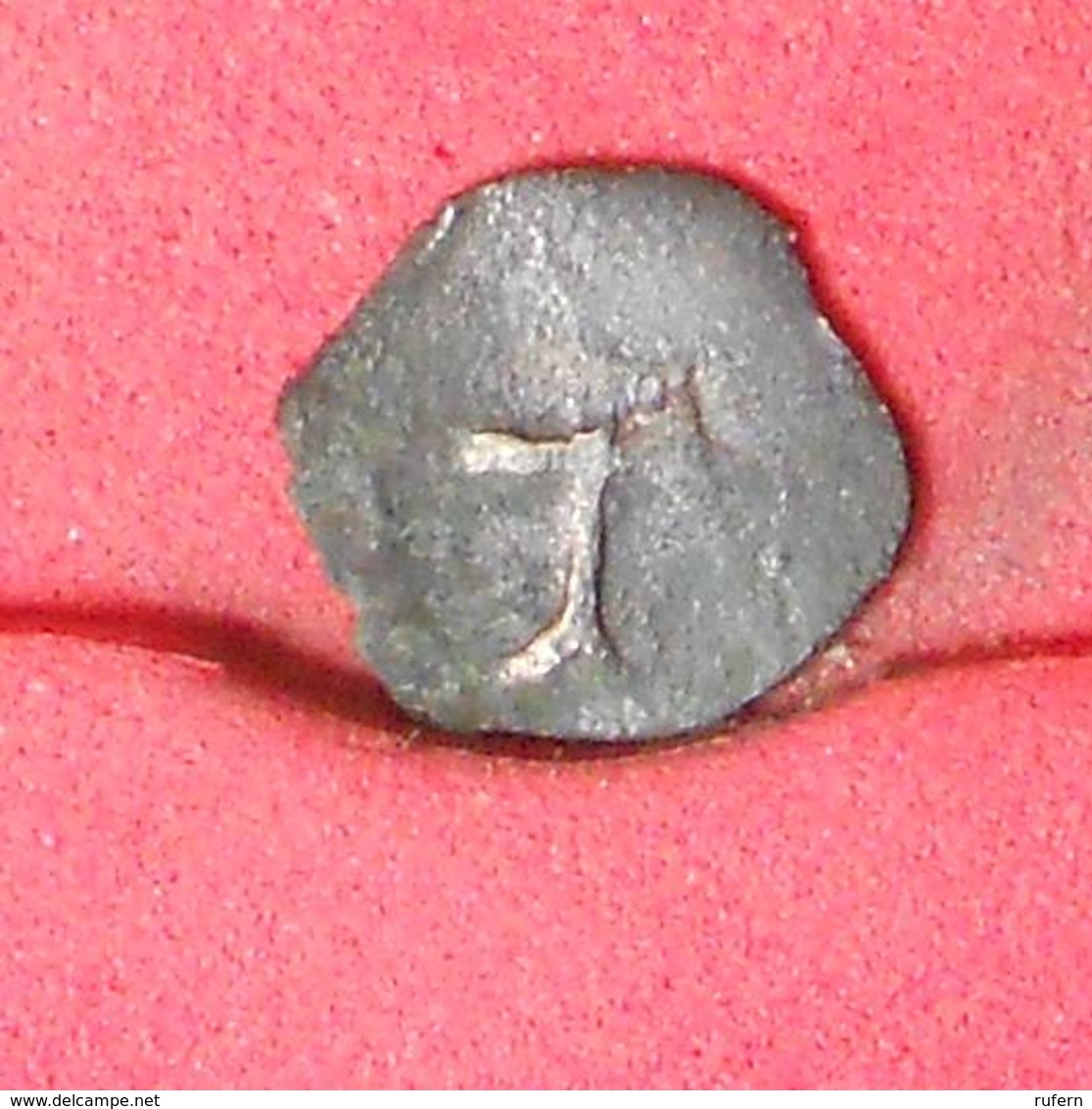 HUNGARY    - MEDIEVAL COIN 11 DIM - 0,30 GRS - SILVER    - (Nº21284) - Hongrie