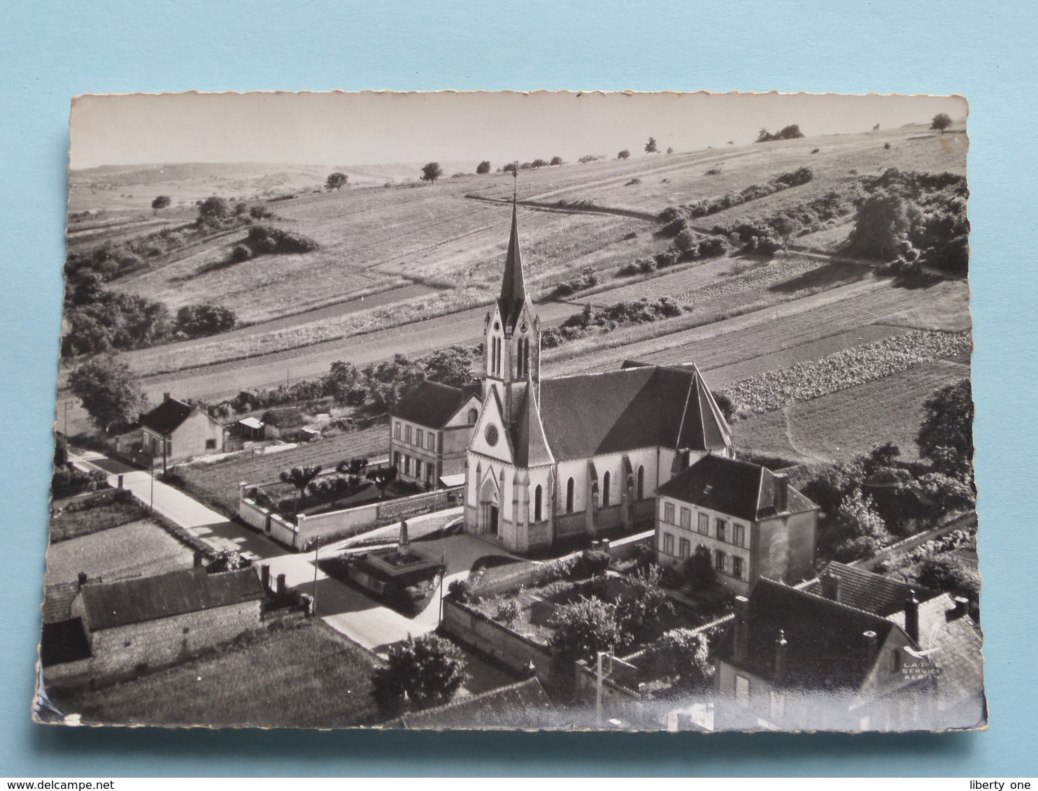 CHAMPVALLON En Avion Au-dessus De .... L'Eglise Et Les Ecoles ( LAPIE ) Anno 1962 ( Voir Photo ) ! - Auxerre