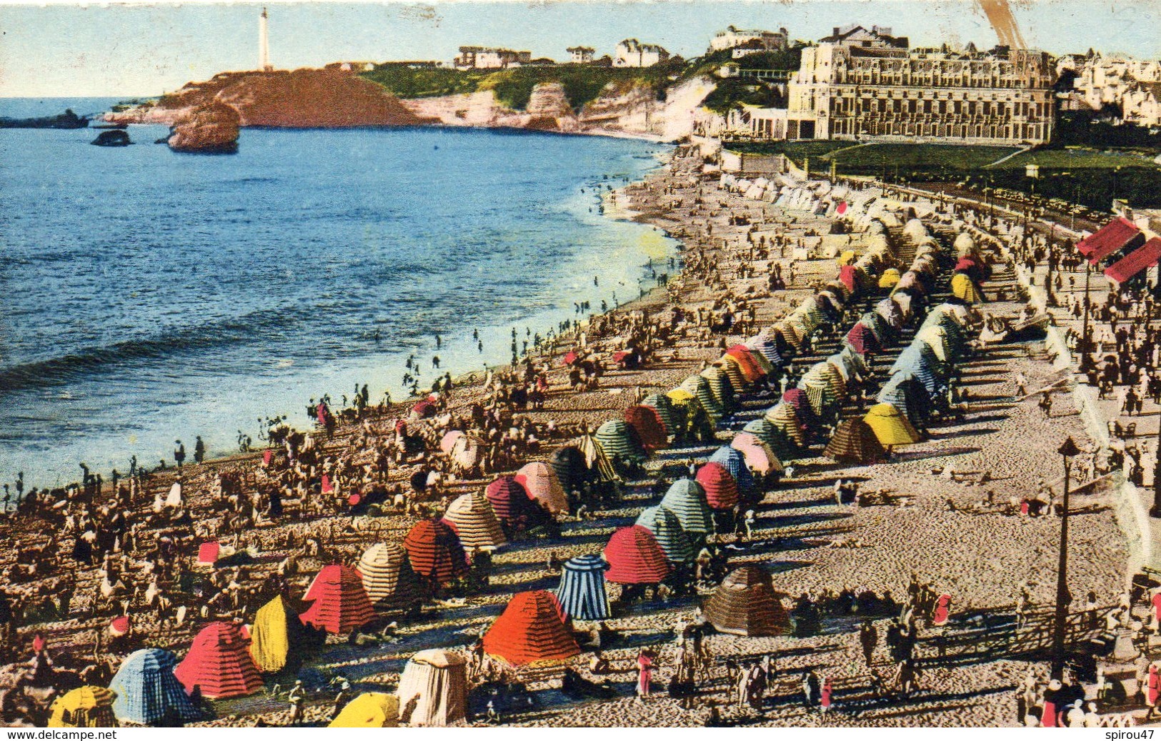 CPA BIARRITZ - UN COIN DE LA GRANDE PLAGE - Biarritz