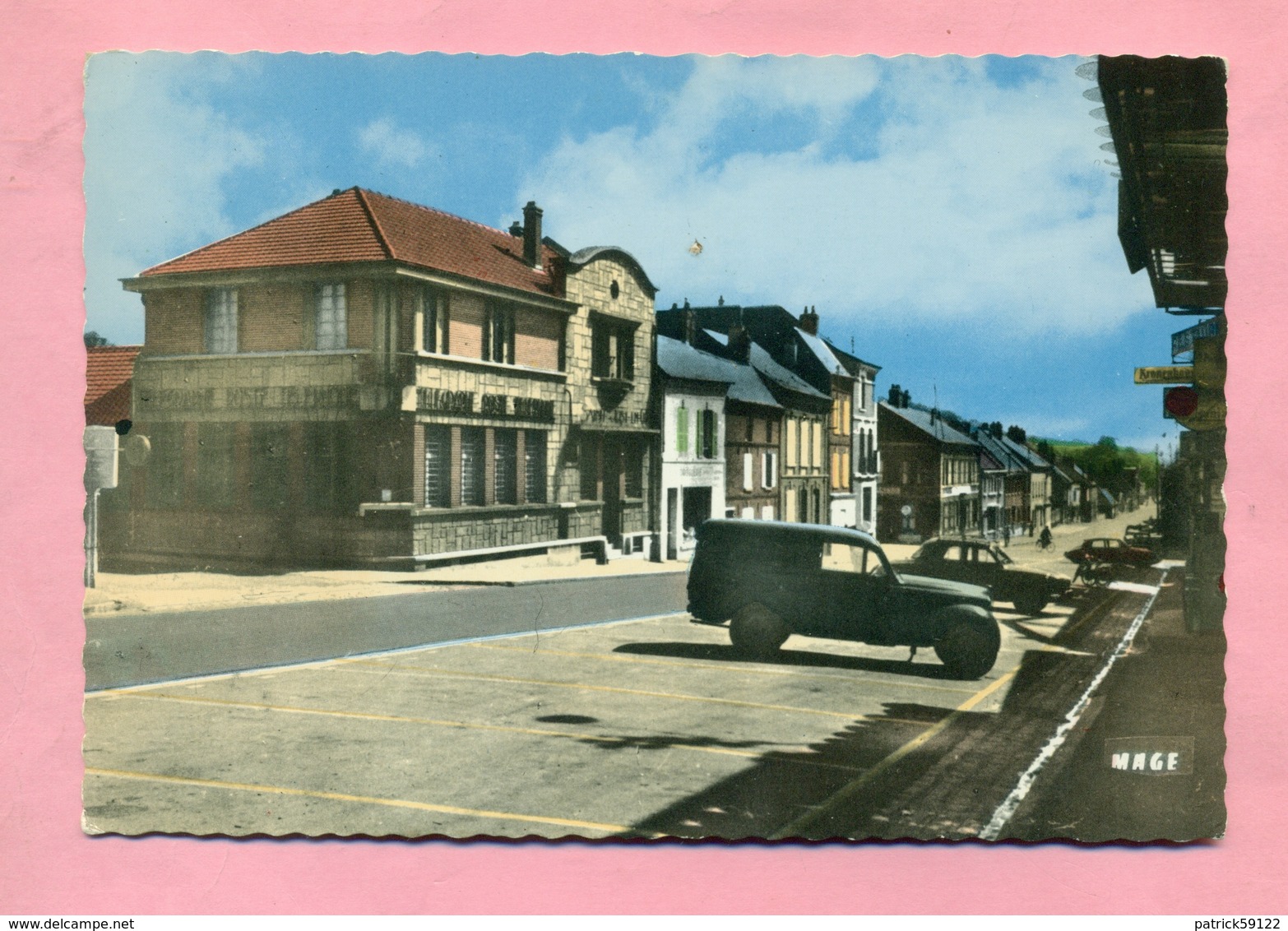 60 - OISE - SAINT / ST JUST EN CHAUSSEE Prés CLERMONT - RUE DE PARIS - RENAULT DAUPHINOISE - Saint Just En Chaussee