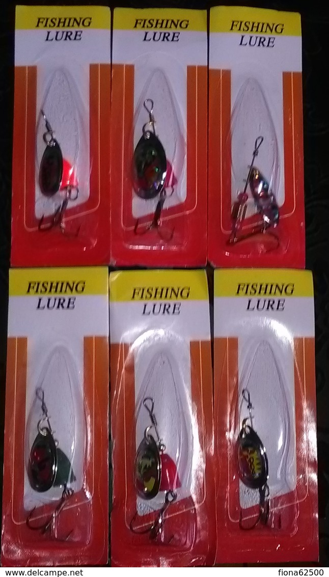 LOT DE 6 CUILLERES . - Pesca