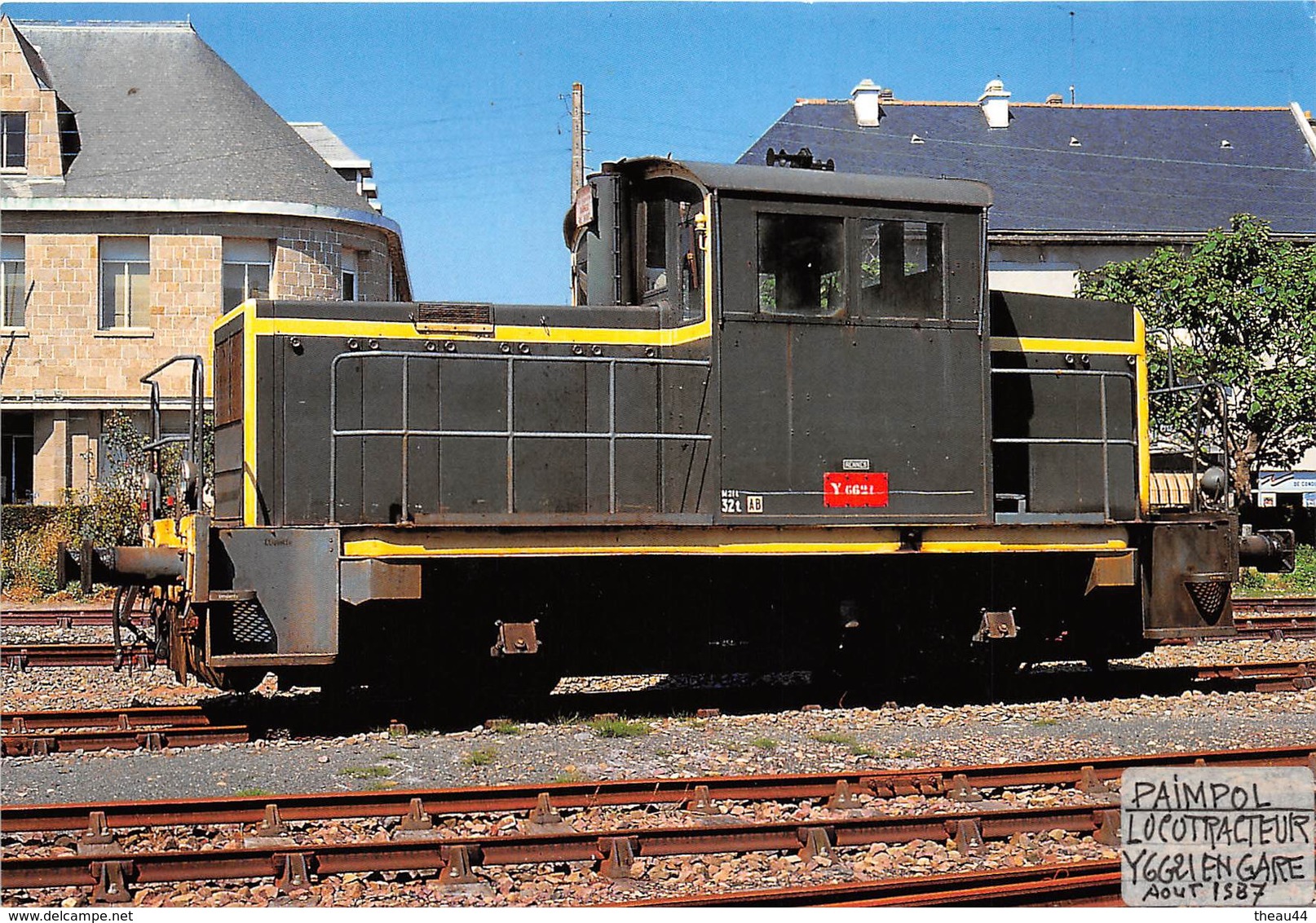 ¤¤  -  PAIMPOL   -  Locotracteur En Gare En 1987  -  Train , Chemin De Fer       -  ¤¤ - Paimpol