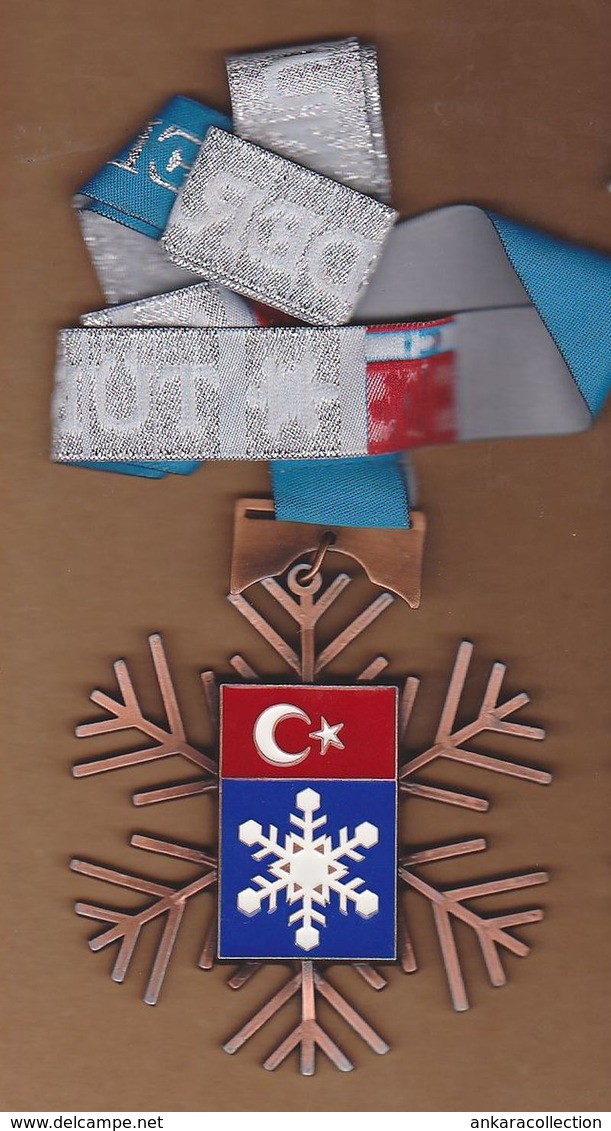 AC - TURKEY SKI FEDERATION MEDAL = III 2009 SNOWFLAKE - Wintersport