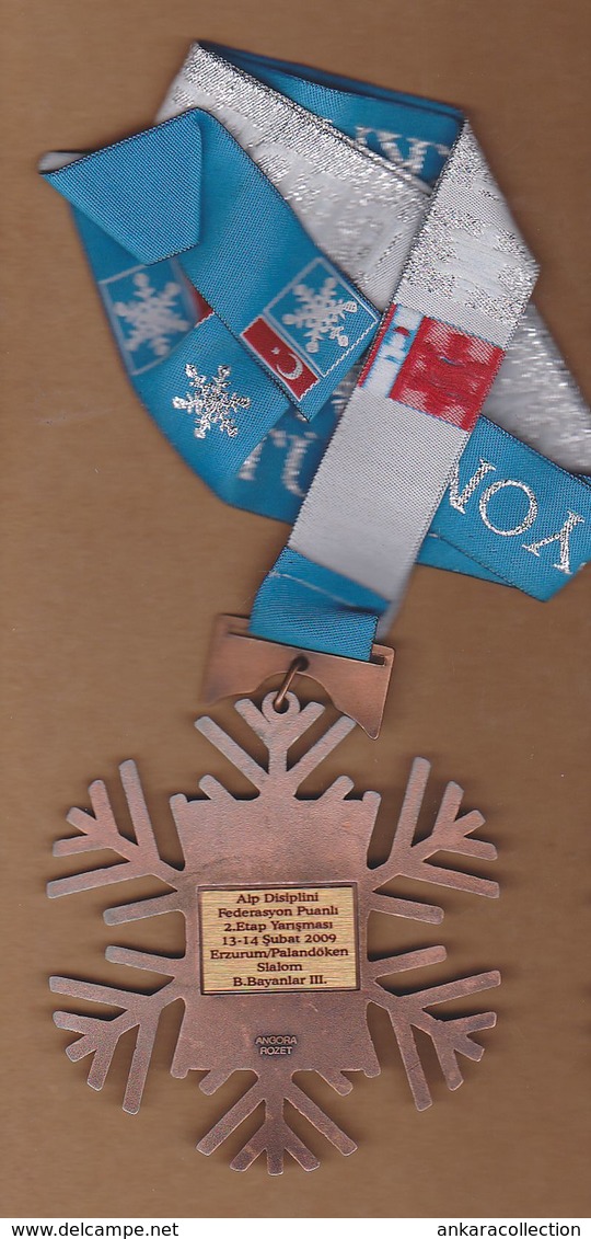 AC - TURKEY SKI FEDERATION MEDAL = III 2009 SNOWFLAKE - Wintersport