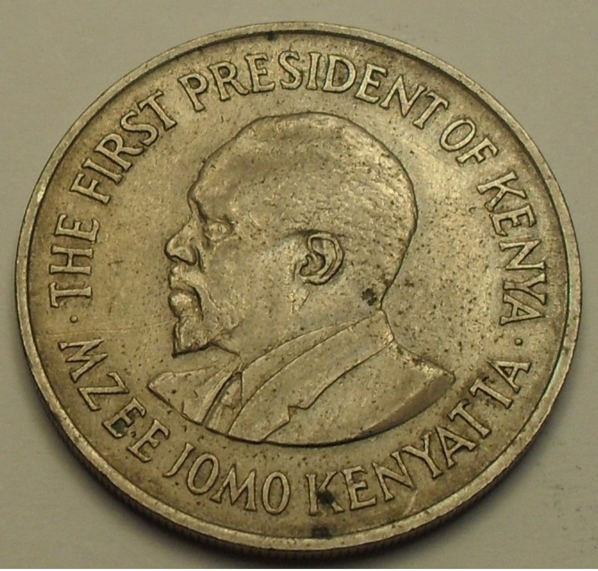 1971 - Kenya - Republic - 1 SHILLING - KM 14 - Kenya