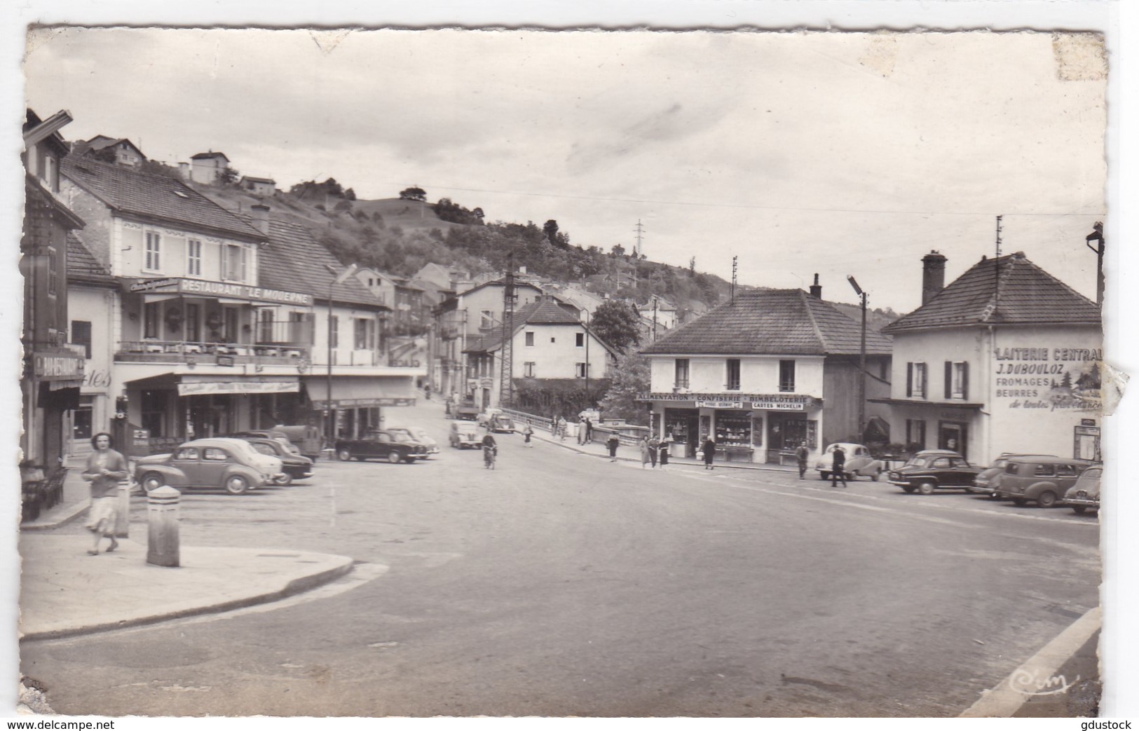 Ain - Bellegarde - Place Victou Bérard - Bellegarde-sur-Valserine