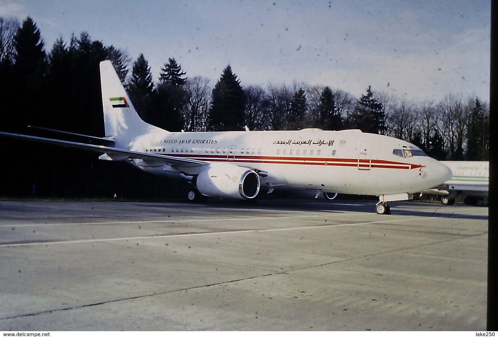 DIAPOSITIVA  SLIDE  AEREO Boeing 737 UNITED ARAB EMIRATES  A ZURIGO - Diapositives (slides)