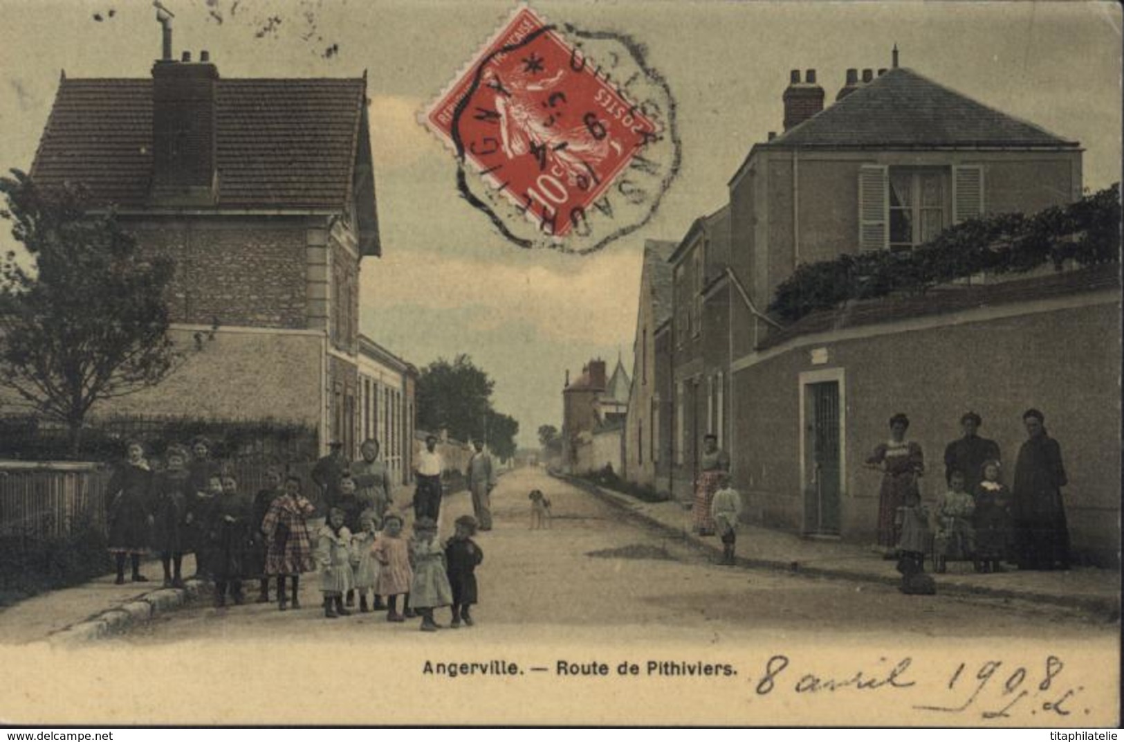 CPA Angerville Route De Pithiviers Groupe D'enfants CAD Ambulant Orléans à Bretigny 1908 - Angerville