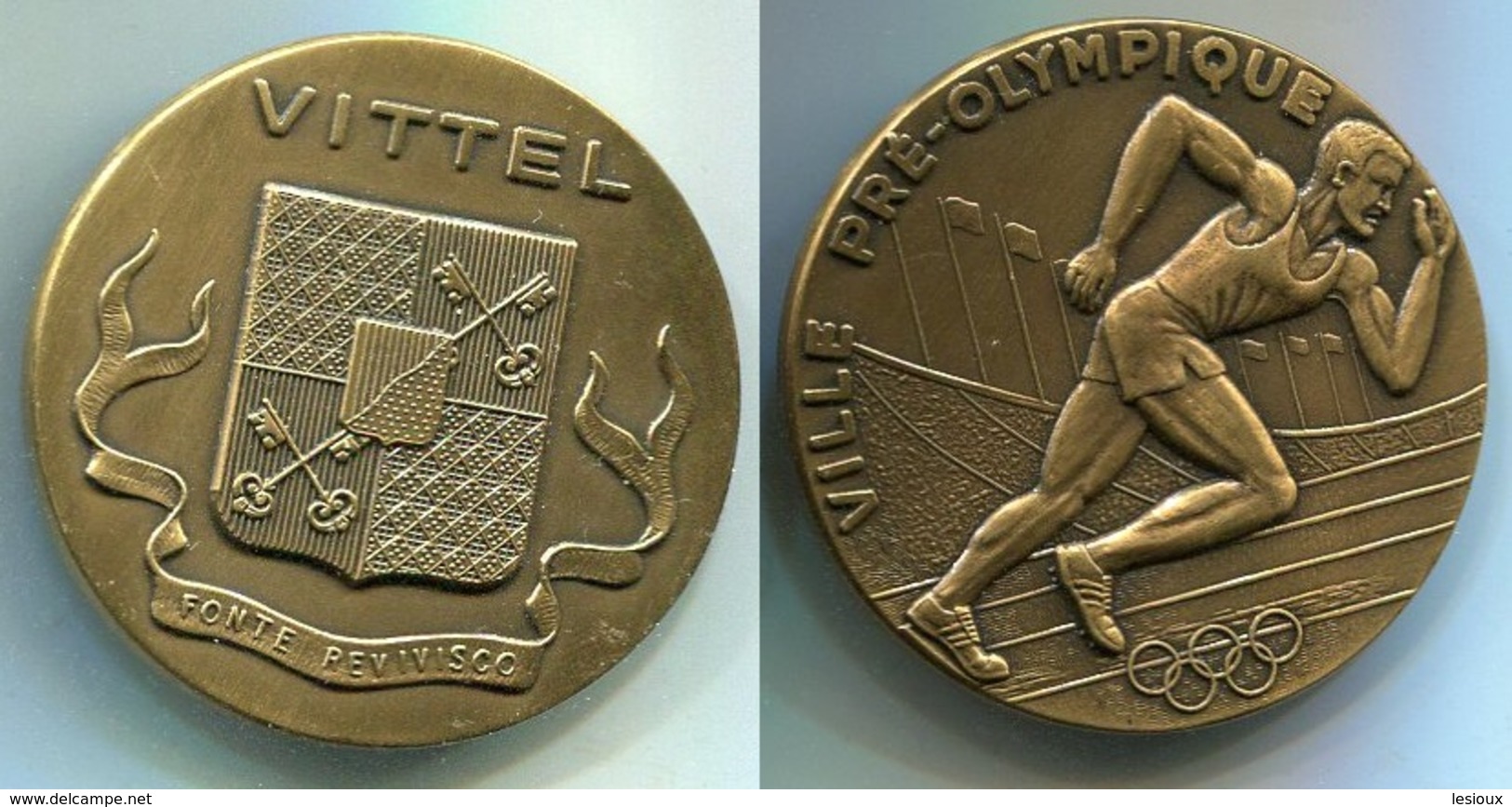 G341  MEDAILLE DE TABLE 50MM VILLE DE VITTEL 88 VOSGES JEUX OLYMPIQUE - France