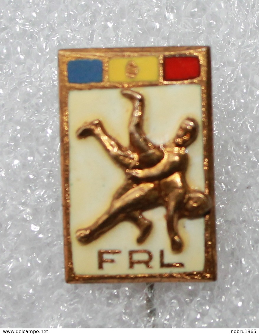 Pin's . Old Lapel . Lutte . Fight - Ringen