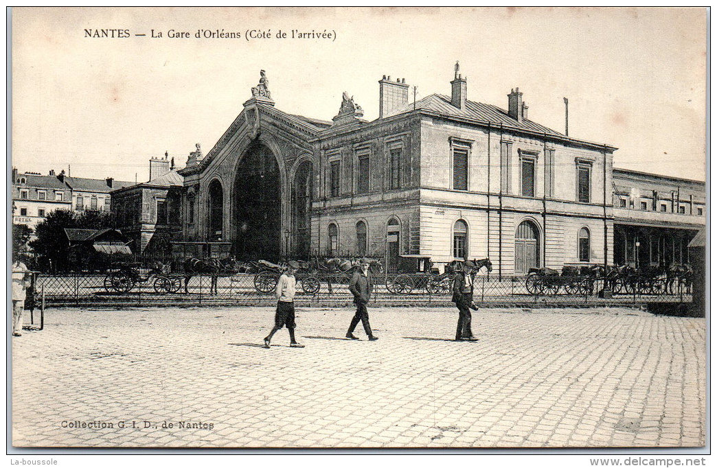 44 NANTES - La Gare D'orleans Coté Arrivée - Nantes