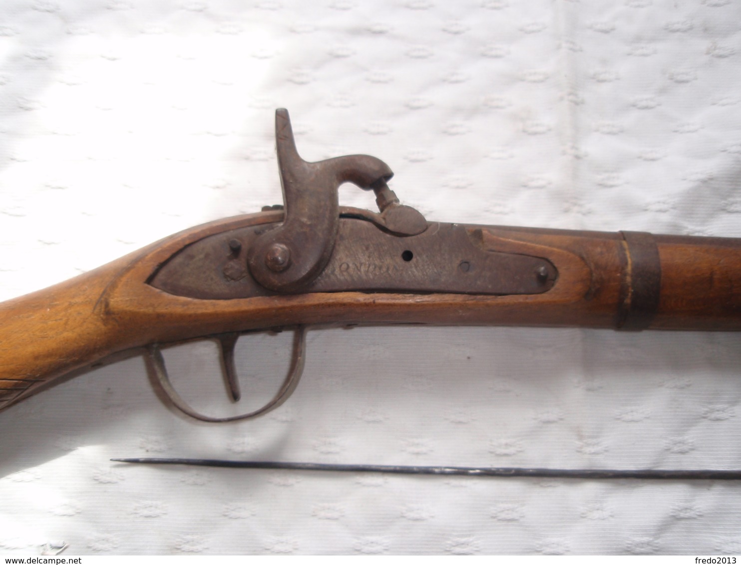 Ancien Fusil De Braconnier Africain - Armes Neutralisées