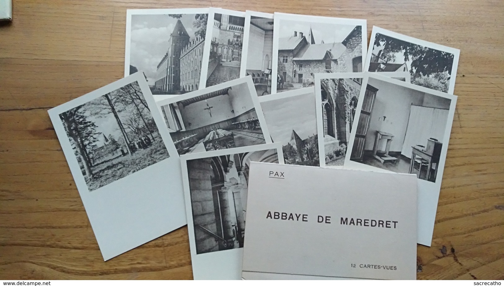 Pochette De 12 Cartes Postales De L'abbaye De Maredret. Anhée. Maredsous. - Anhée