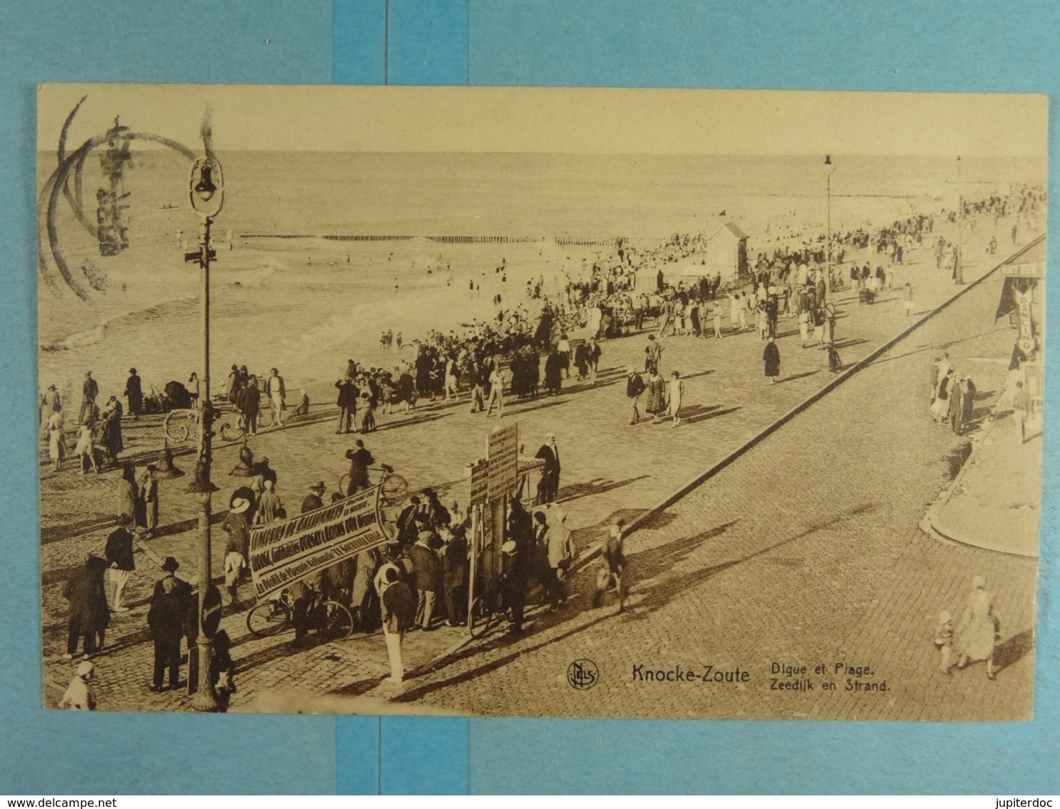 Knocke Zoute Digue Et Plage Zeedijk En Strand - Knokke