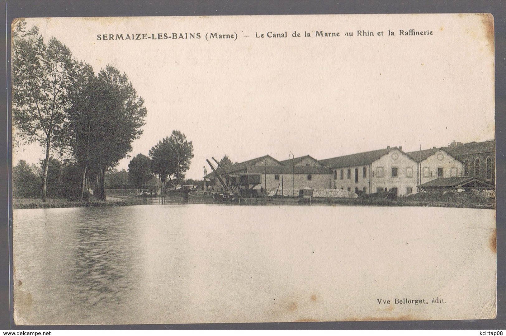 SERMAIZES - LES - BAINS .Le Canal De La Meuse Au Rhin Et La Raffinerie . - Sermaize-les-Bains