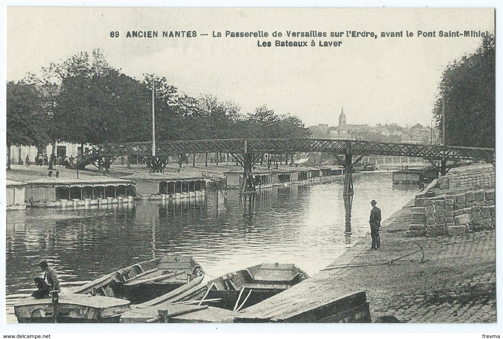 Nantes La Passerelle De Versailles - Nantes