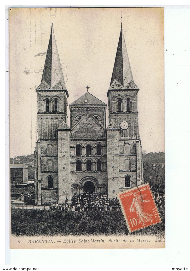 CPA-76-1921-BARENTIN-L'EGLISE SAINT-MARTIN-TRES ANIMEE-LA SORTIE DE LA MESSE- - Barentin