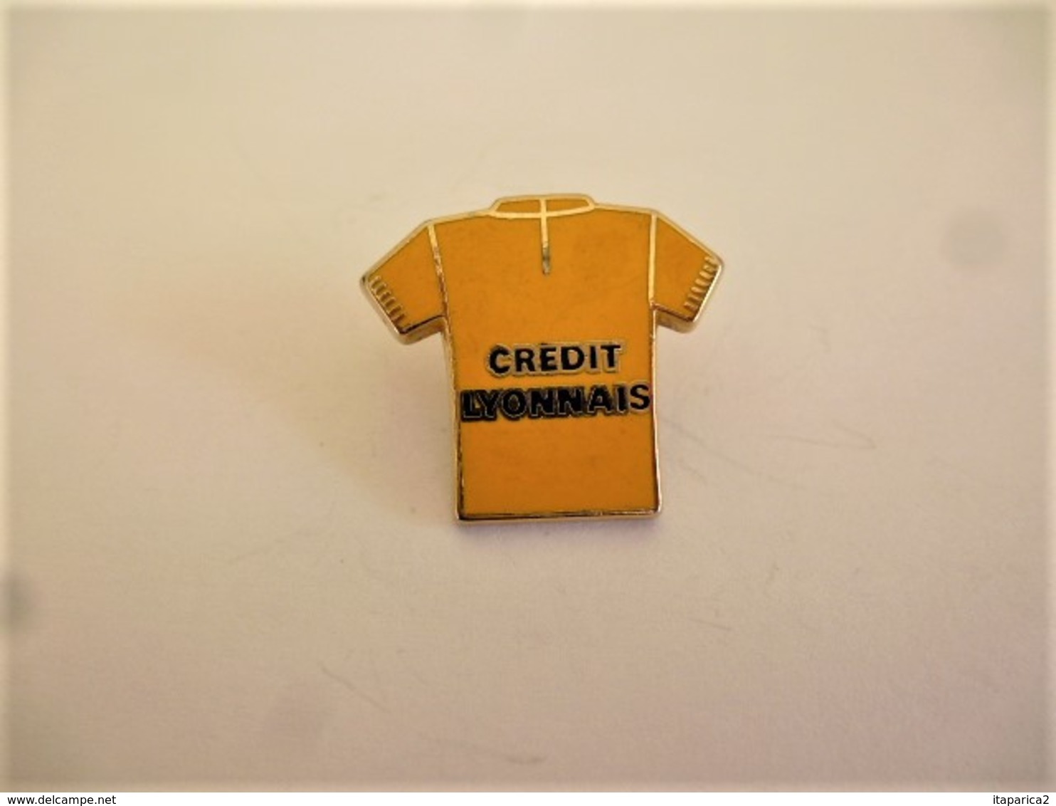 PINS CREDIT LYONNAIS TOUR DE FRANCE MAILLOT JAUNE ( Décat ) / 33NAT - Arthus Bertrand