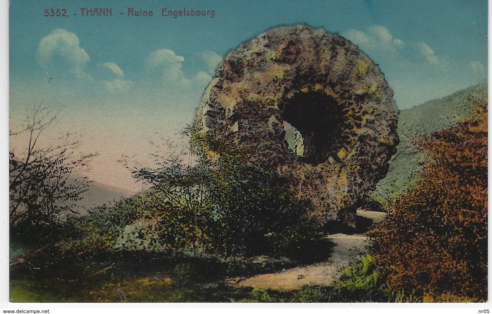 CPA 68 ( Haut Rhin ) - THANN - Ruine Engelsbourg ( Colorisé ) - Thann