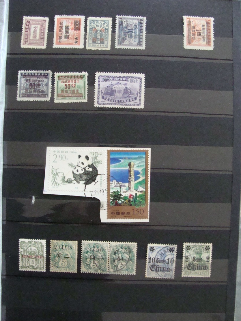 LOT CHINE CHINA 320 TIMBRES ANNEES 1910 A 1970 SUR PLANCHES AVEC PHOTOS