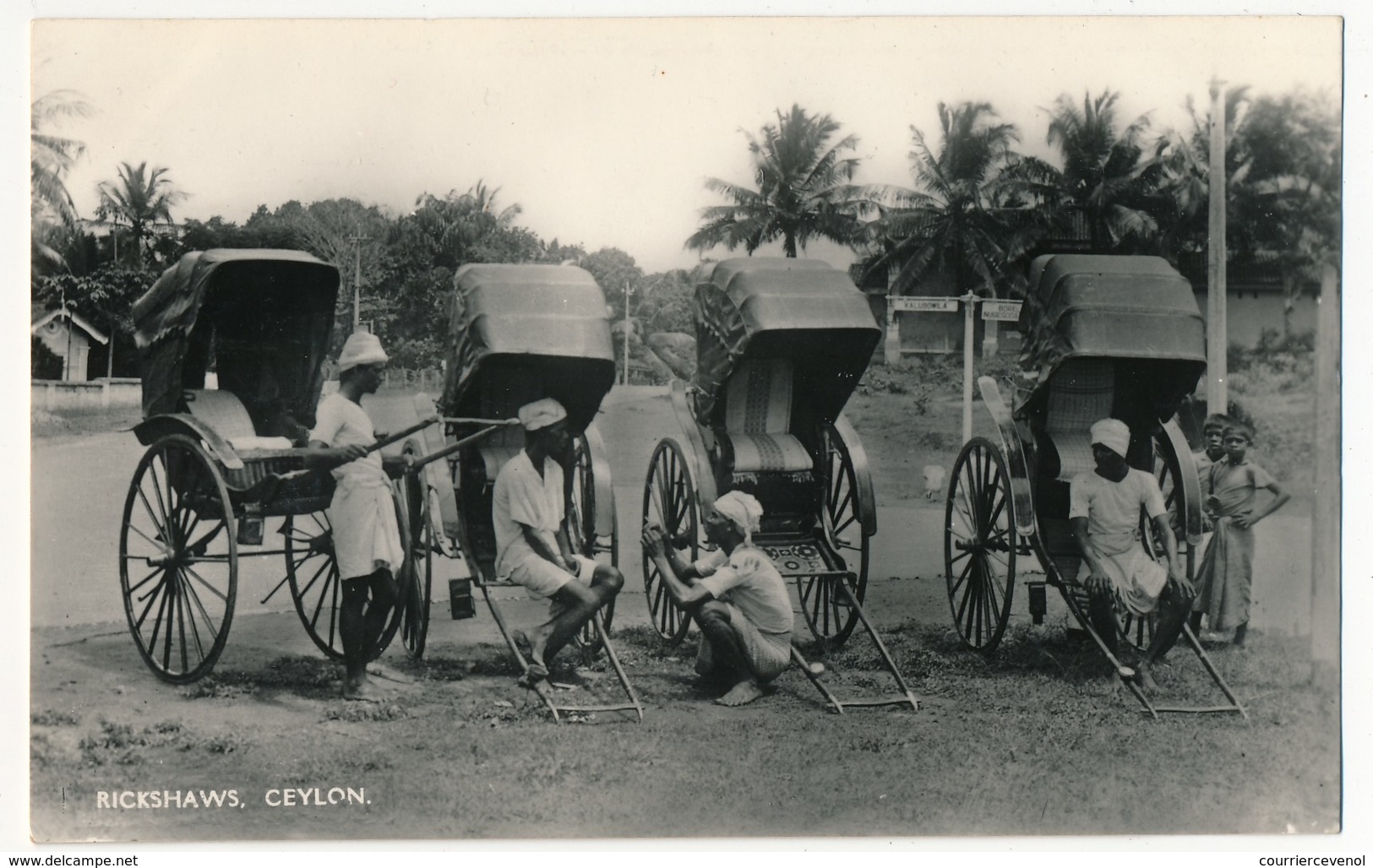 CPSM - CEYLAN - "Rickshaws" - Pousses-pousse - Sri Lanka (Ceylon)