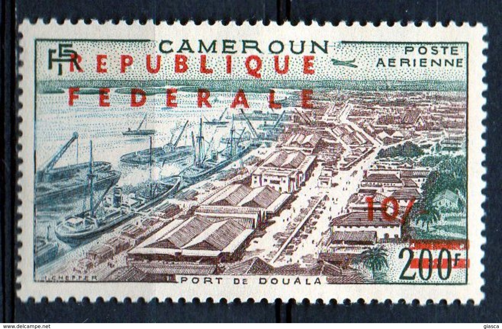 CAMEROUN : S132  -  1961 Air Mail :  10/.   MNH  With Little "10" - Camerun (1960-...)