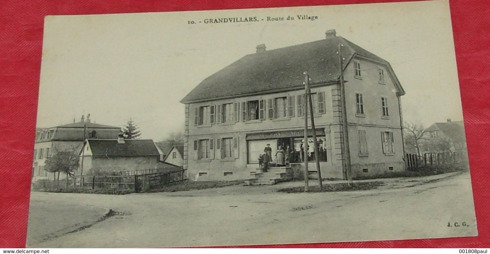 90 - Grandvillars - Route Du Village : Pub Au Dos Méthylan ::animation Magasin Au Bon Marché  ------- 457 - Grandvillars