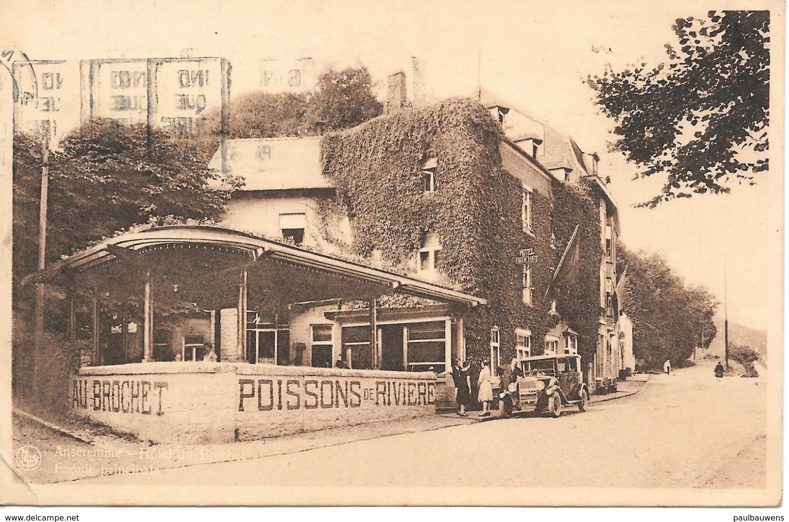 Anseremme, Hôtel Du Brochet, Façade Prindipale Avec Vieux Auto En Timbre Dd. 1938 - Dinant