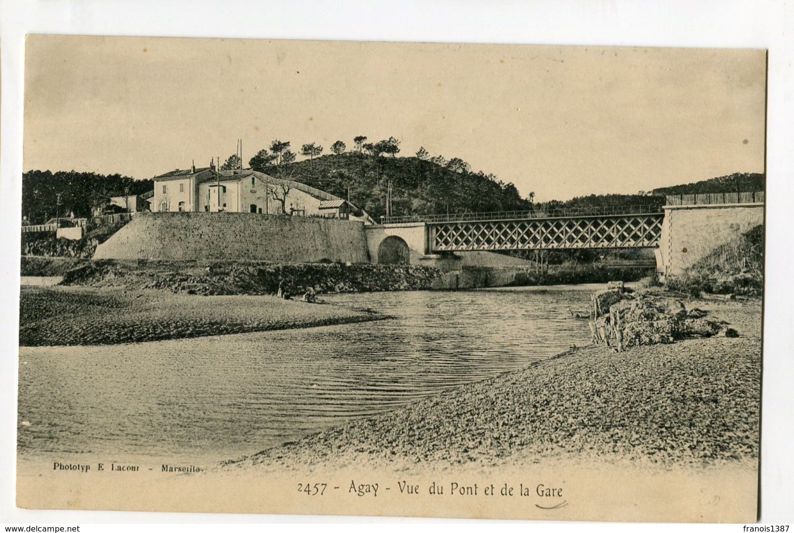 Ref 200 - AGAY - SAINT-RAPHAËL - Vue Du Pont Et De La Gare - Saint-Raphaël