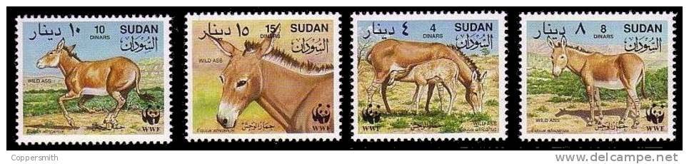 (002) Sudan  WWF Donkey / Onager / Animals / Animaux / Tiere / Dieren  ** / Mnh  Michel 471-74 - Sudan (1954-...)