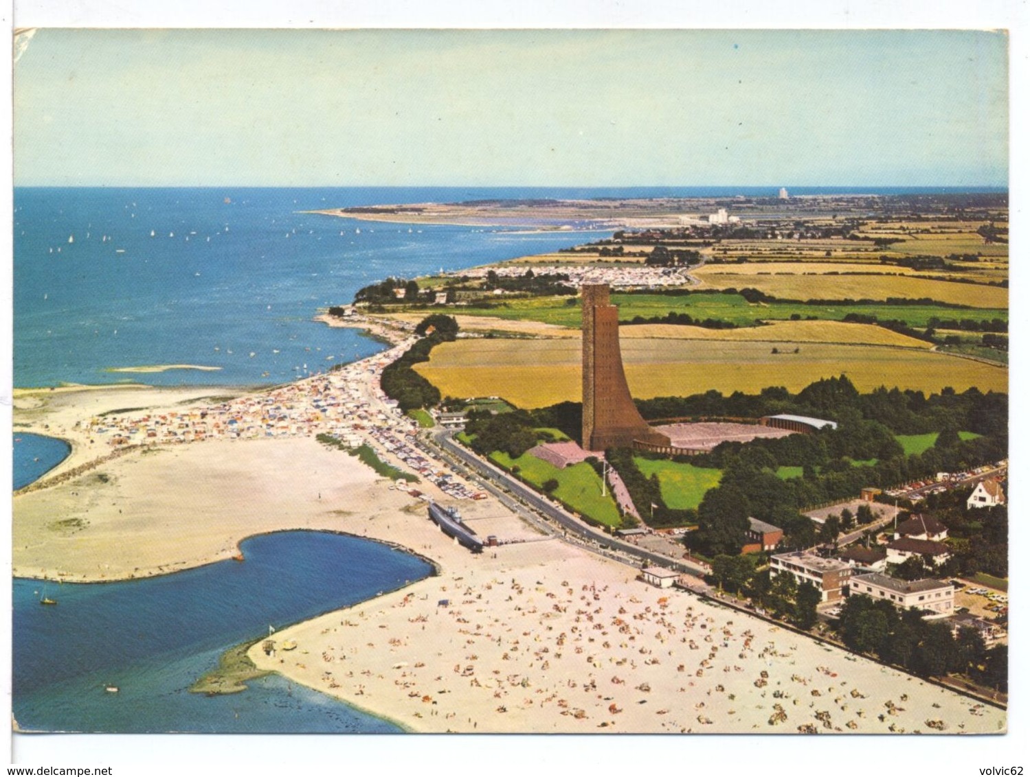 CPSM Ostseebad Laboe Luftaufnahme  Marine Ehrenmal Im Hintergrund - Laboe