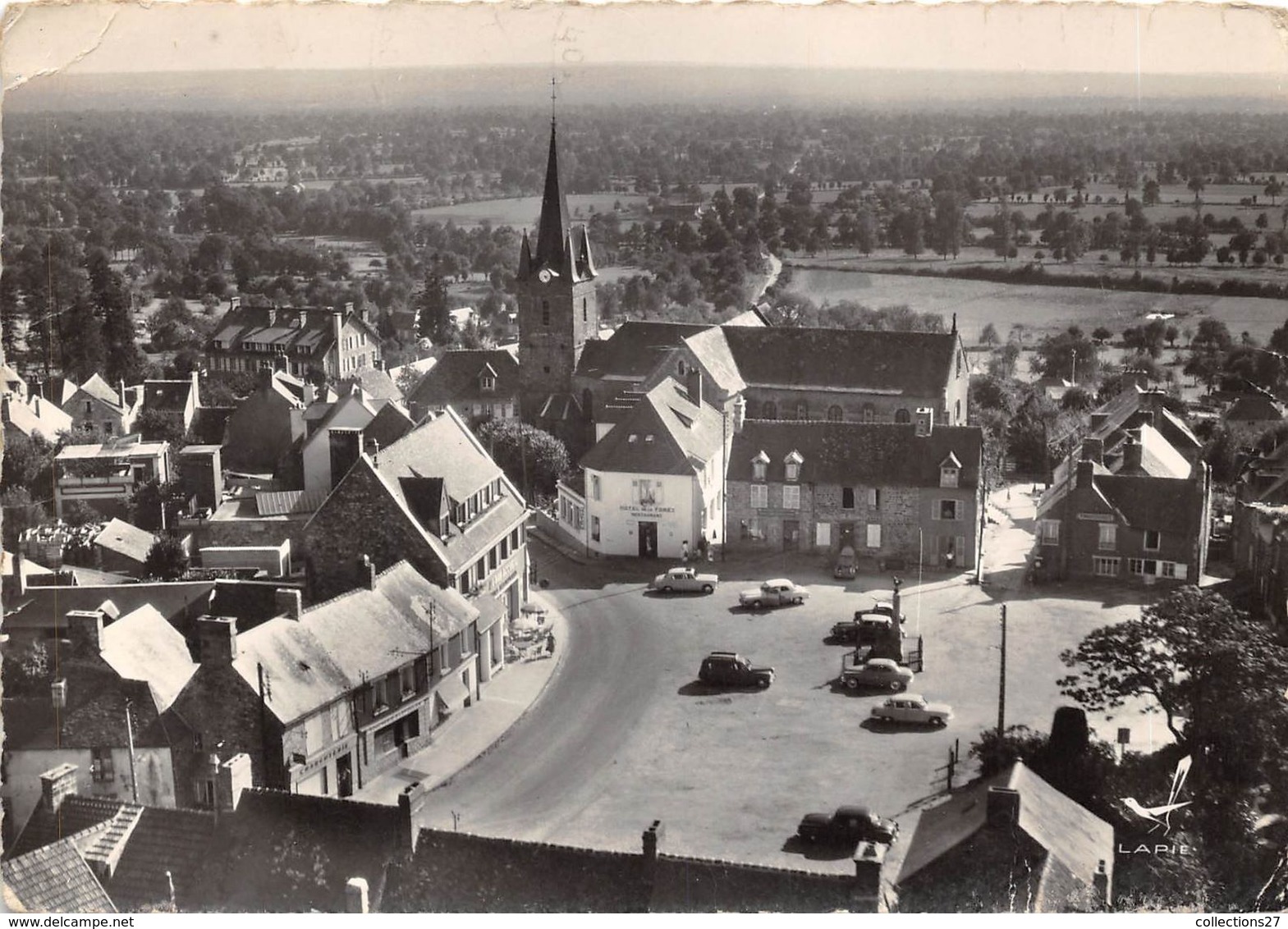 61-JUVIGNY-SUR-ANDAINE- VUE DU CIEL - Juvigny Sous Andaine