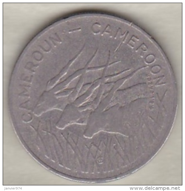 CAMEROUN &ndash; CAMEROON . 100 Francs 1983 ,  En Nickel .KM# 17 - Cameroun