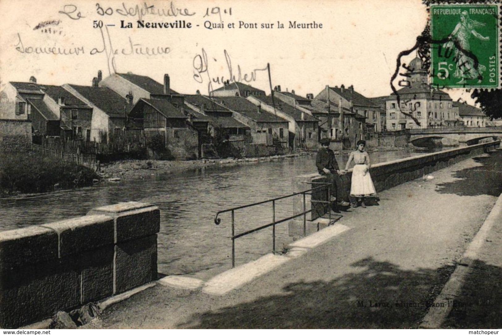 LA NEUVEVILLE -88- QUAI ET PONT SUR LA MEURTHE - Autres & Non Classés