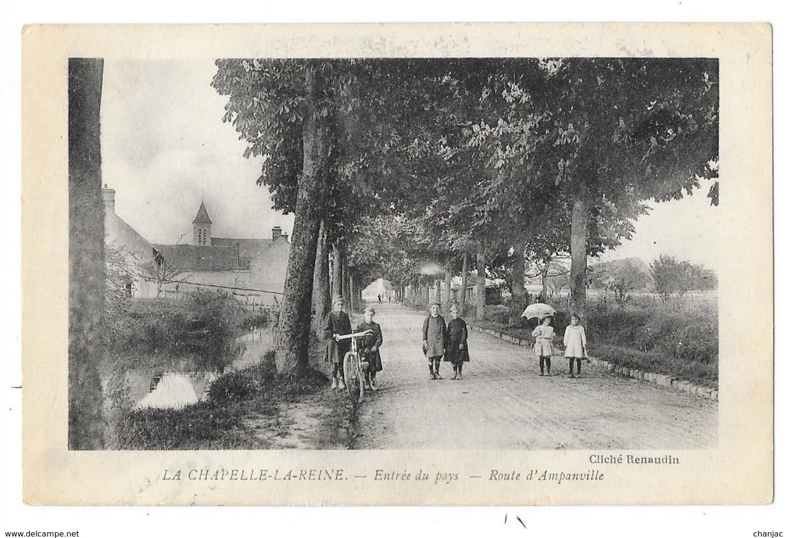 Cpa: 77 LA CHAPELLE LA REINE (ar. Melun) Entrée Du Pays, Route D'Ampanville 1918 - La Chapelle La Reine