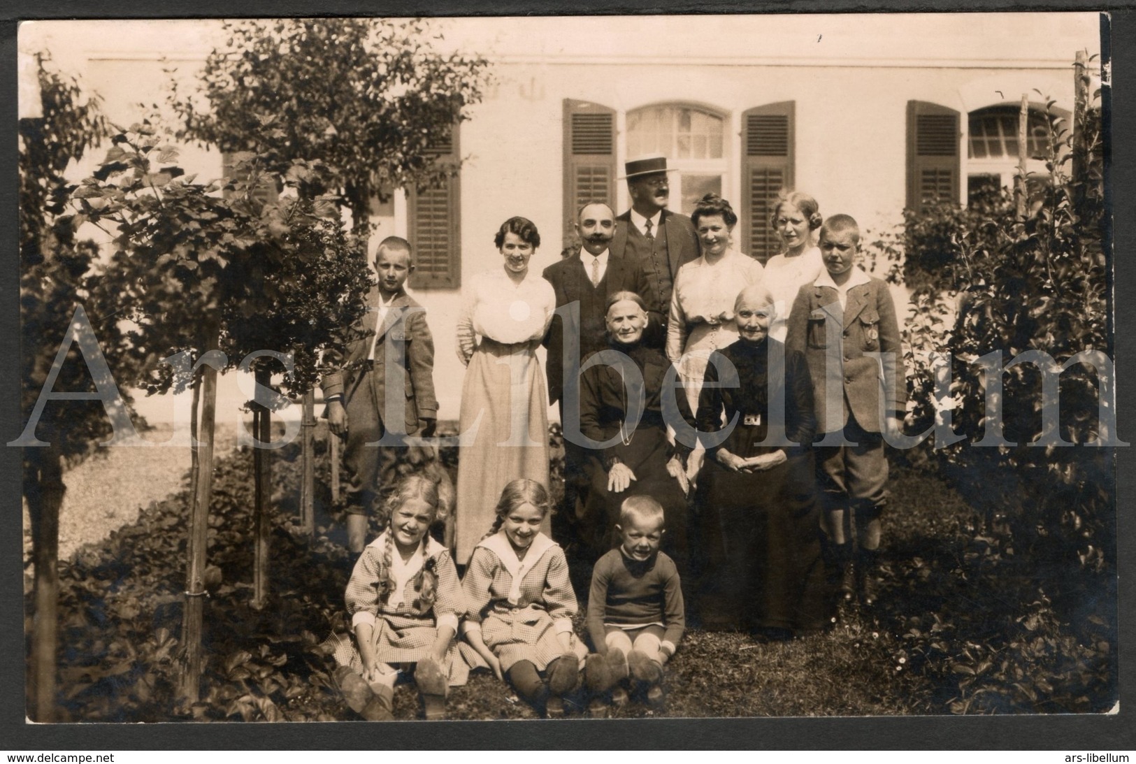 Photo Postcard / Foto / Photograph / Famille / Family / 1916 / Used / Lovely Children In Front - Photographie