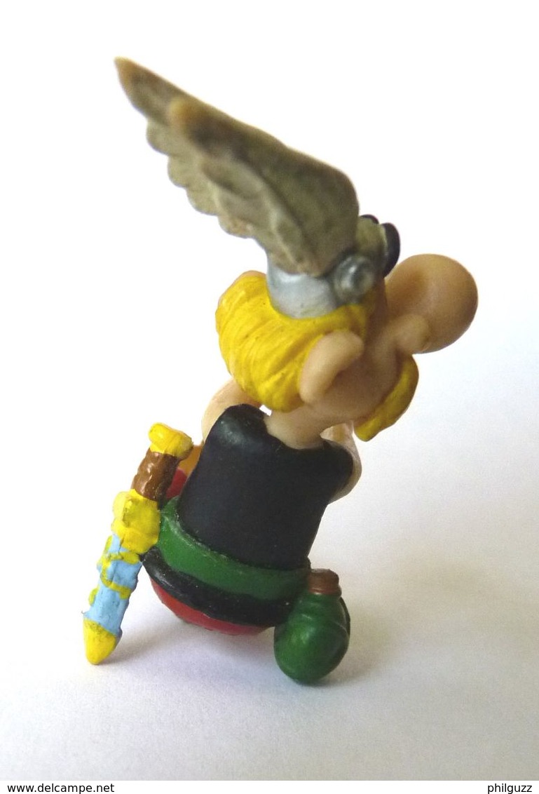 FIGURINE ASTERIX PLASTOY 2001 ASTERIX GRIMPE Pour Crayon - Asterix & Obelix