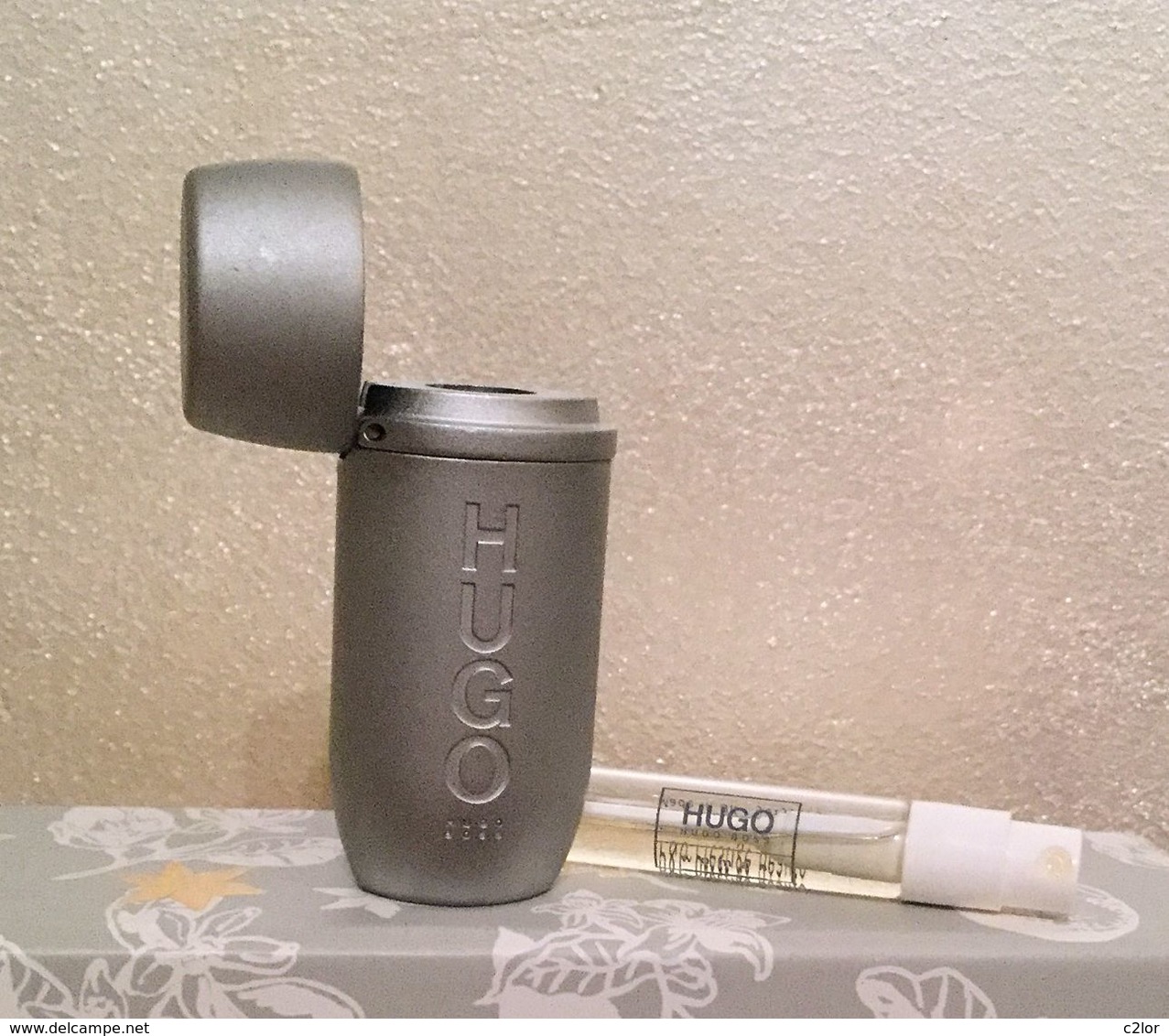 Miniature Vaporisateur De Sac HUGO BOSS En Métal Avec Tubes  échantillons - Non Classés