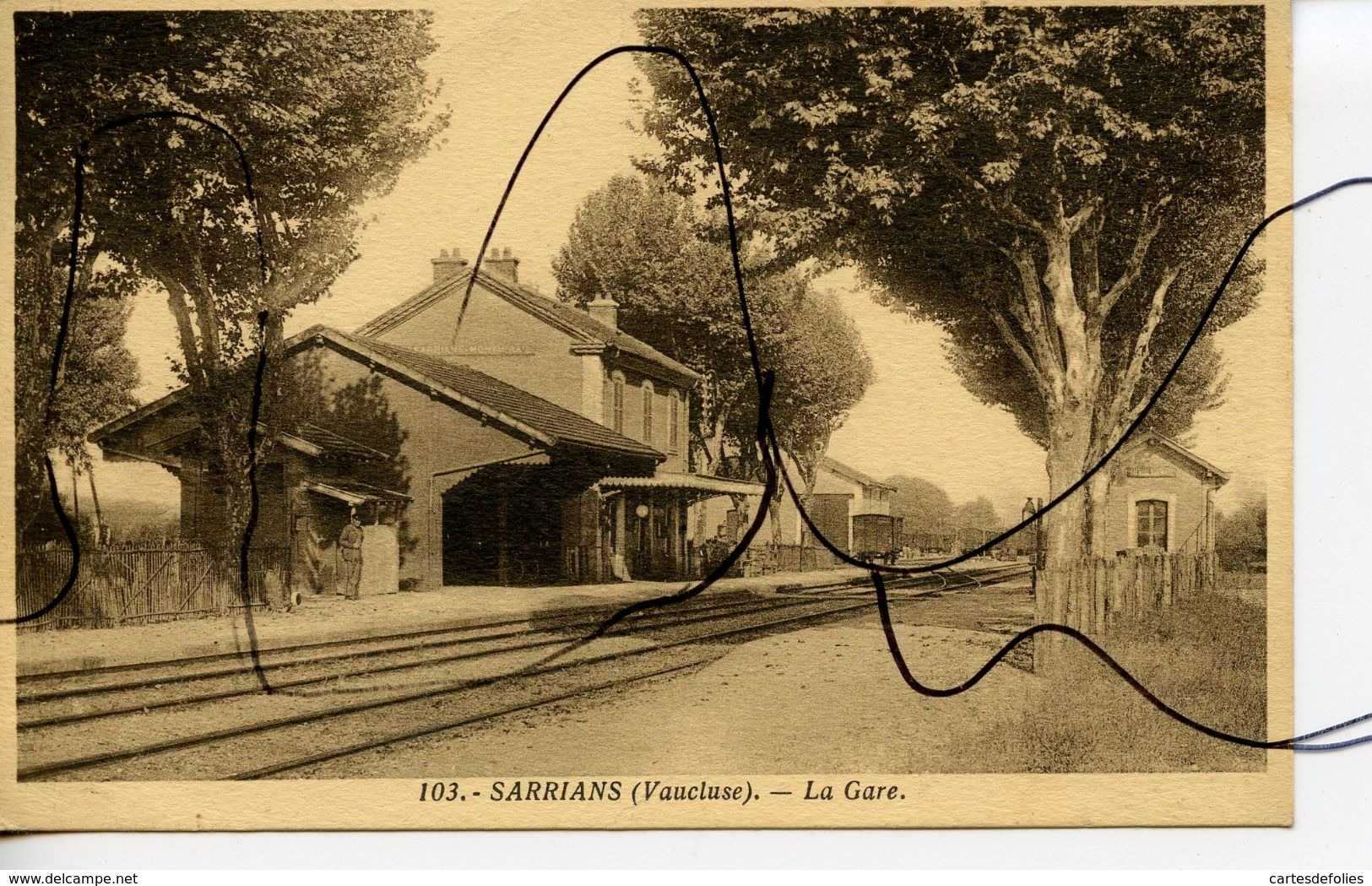 CPA Animée. D84. SARRIANS . LA GARE .Edition THIMONIER SARRIANS - Sarrians