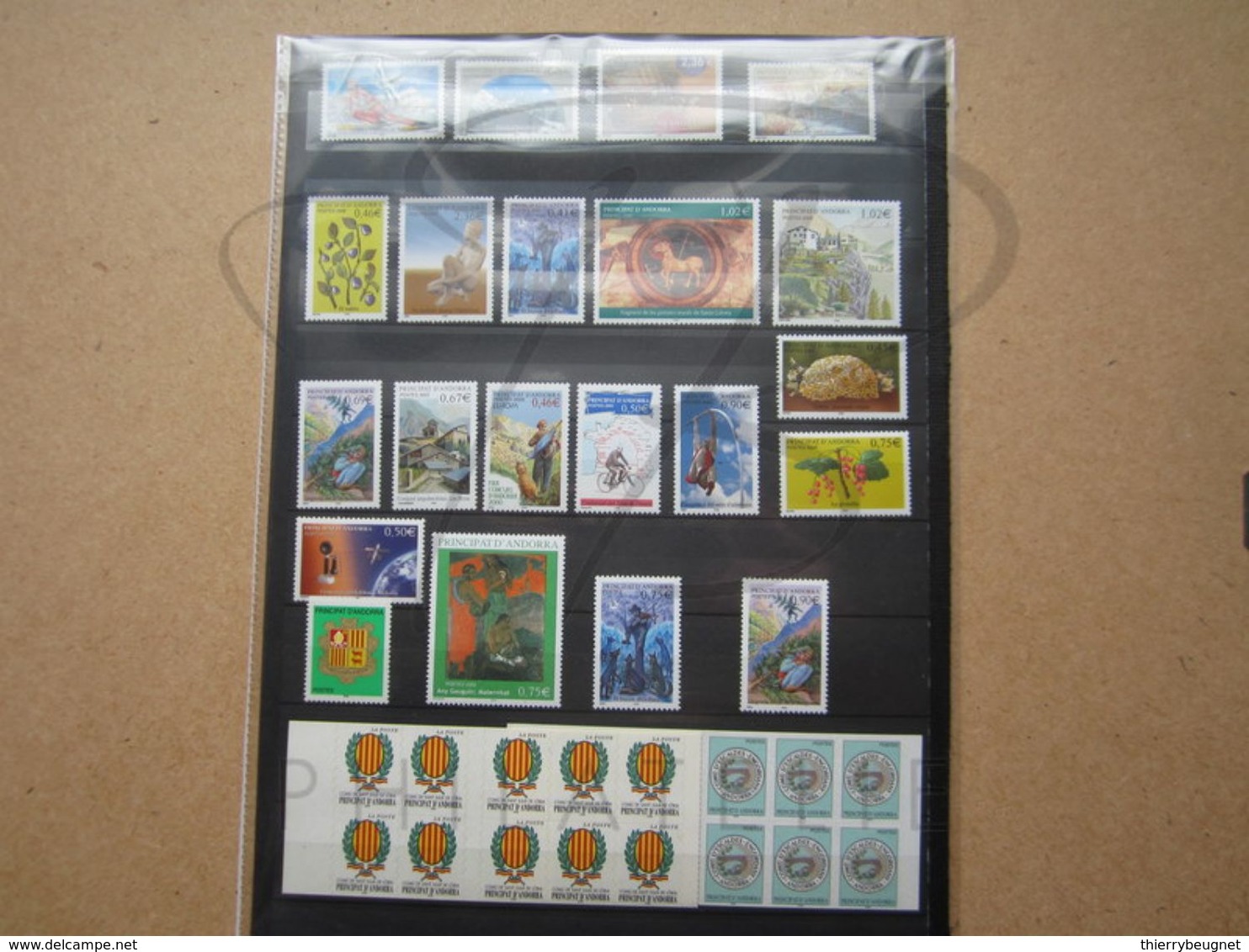 VEND BEAUX TIMBRES D ' ANDORRE FRANCAIS , ANNEES 2001 - 2003 , COTE : 200€ , FACIALE + 47€ , XX !!! - Années Complètes