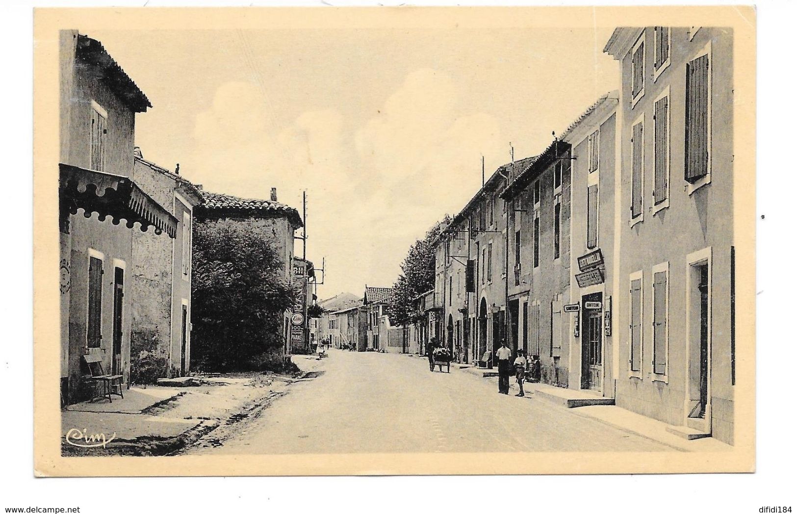 Vaucluse La Palud Traversée Du Village Direction Marseille - Lapalud