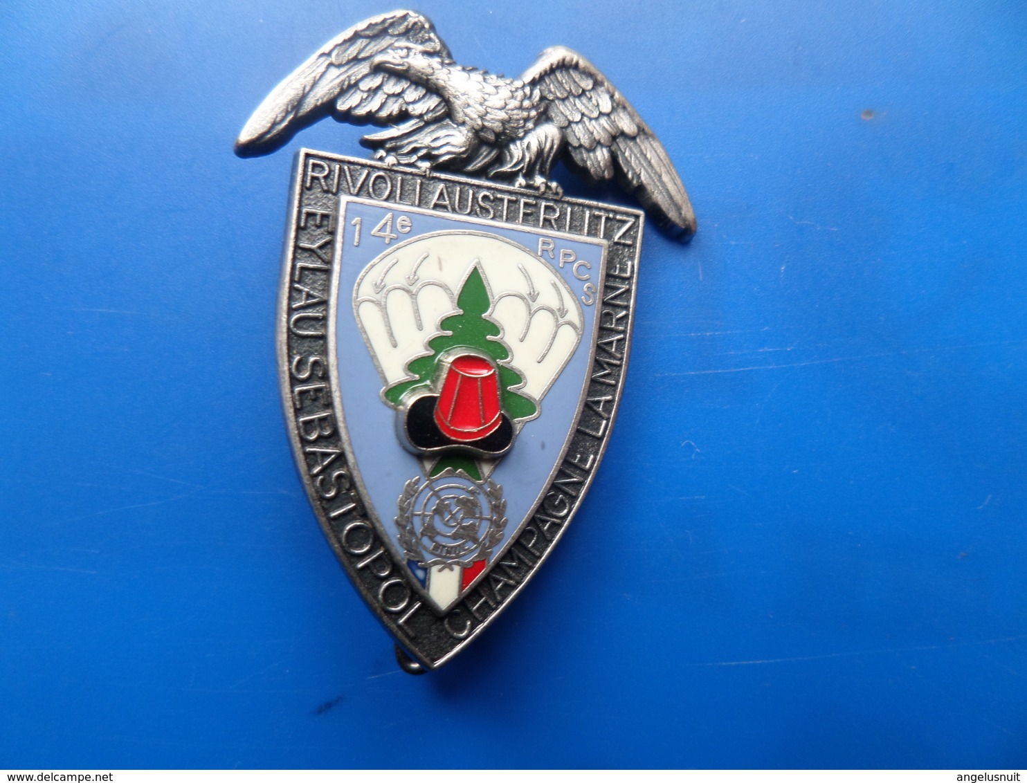 14 ° Regiment Parachutiste De Commandement Et De Soutien, Liban 82 ,insigne , Insigne Parachutiste , Delsart - Armée De Terre