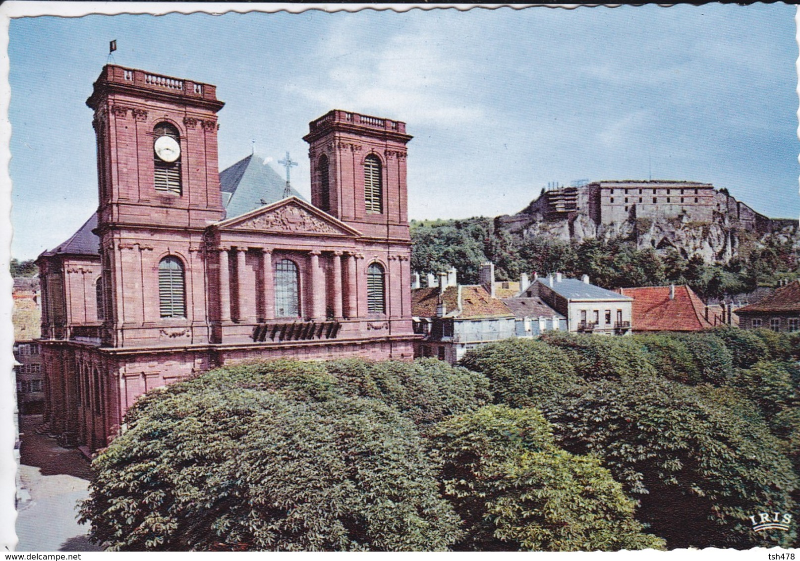 90-----BELFORT--l'église Saint-christophe--voir 2 Scans - Belfort – Siège De Belfort