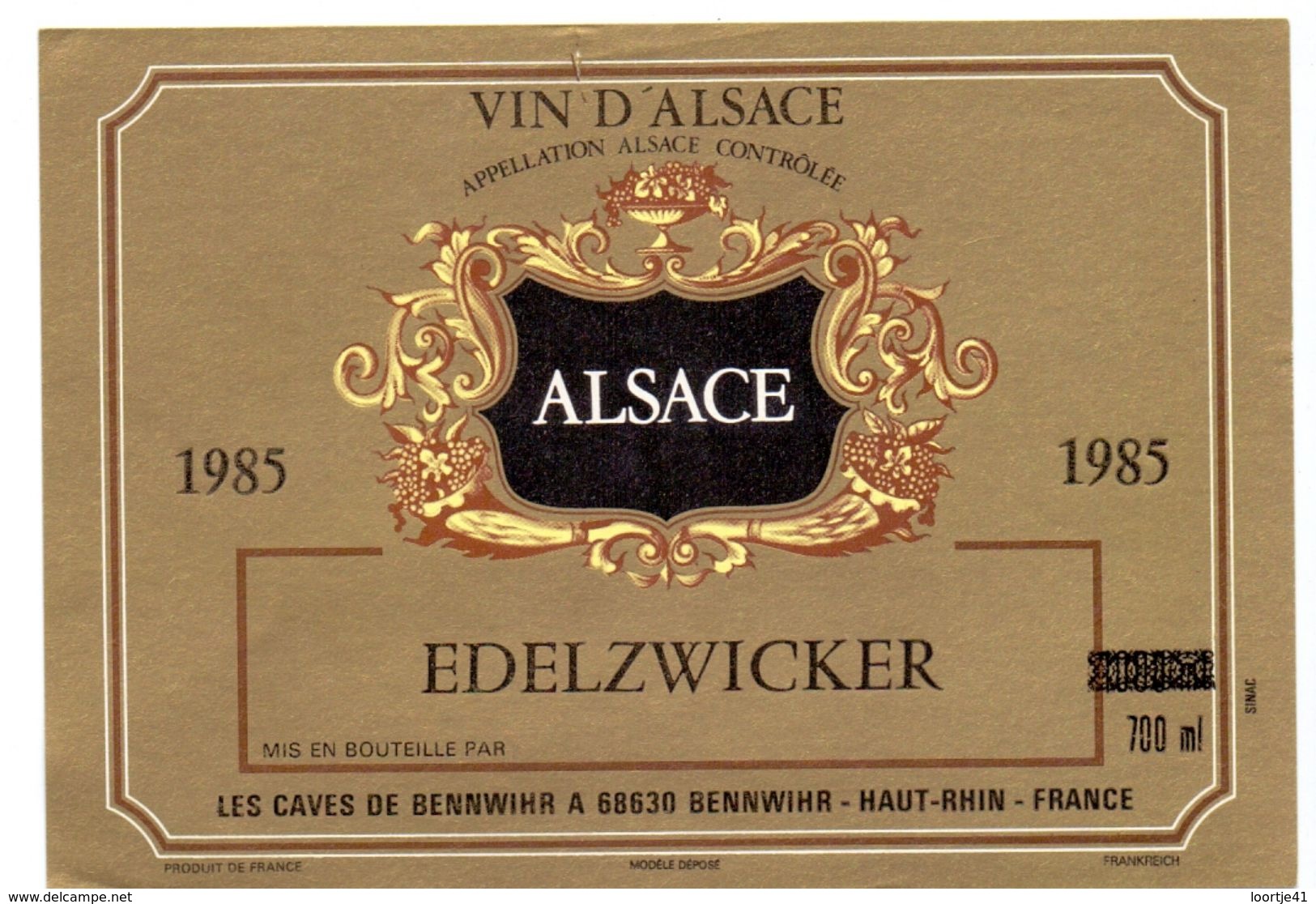 Etiket Etiquette - Vin D' Alsace - Edelzwicker - Caves Bennwihr 1985 - Gewurztraminer