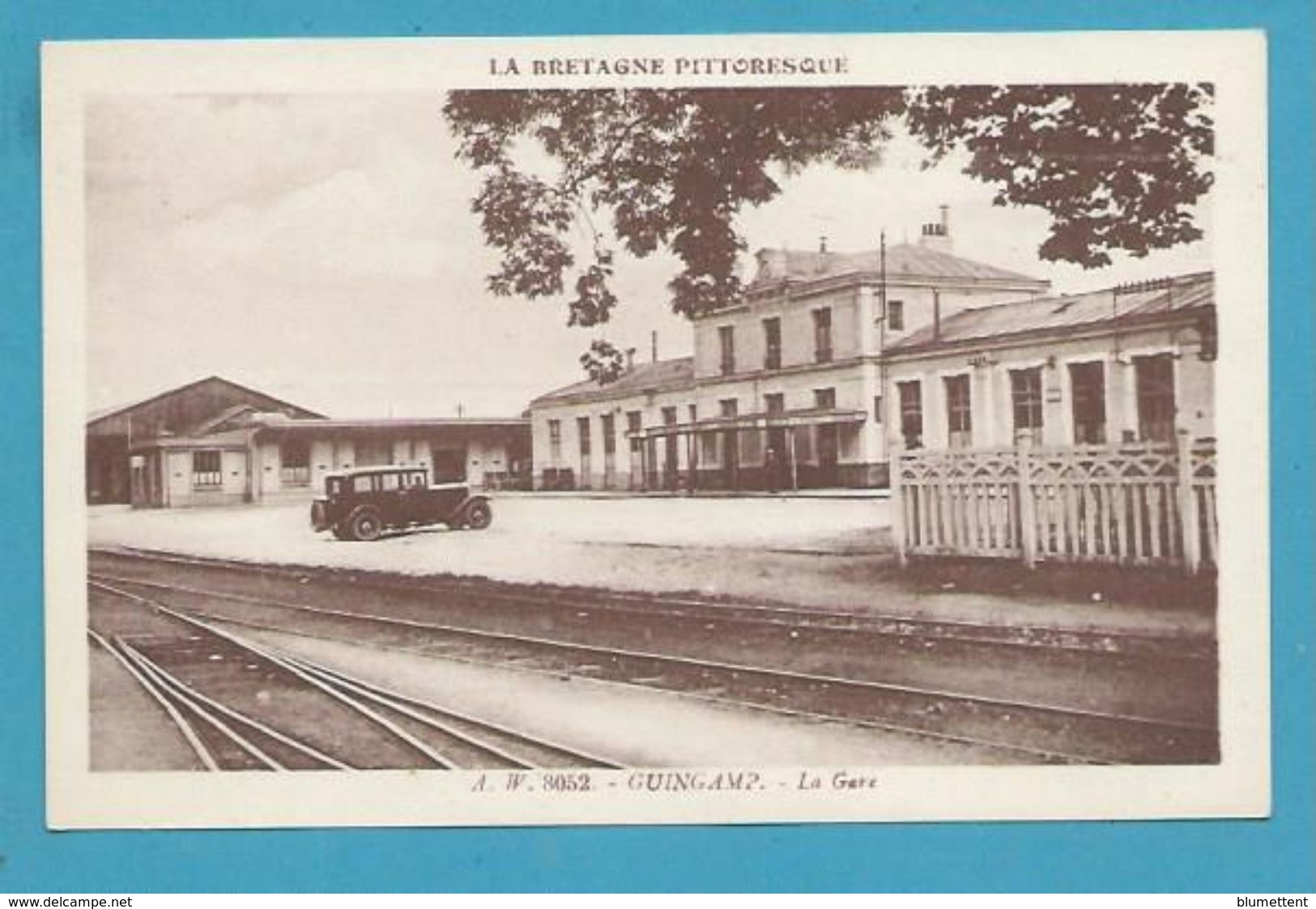 CPSM A.W 8052 -  Chemin De Fer La Gare De GUINGAMP 22 - Guingamp
