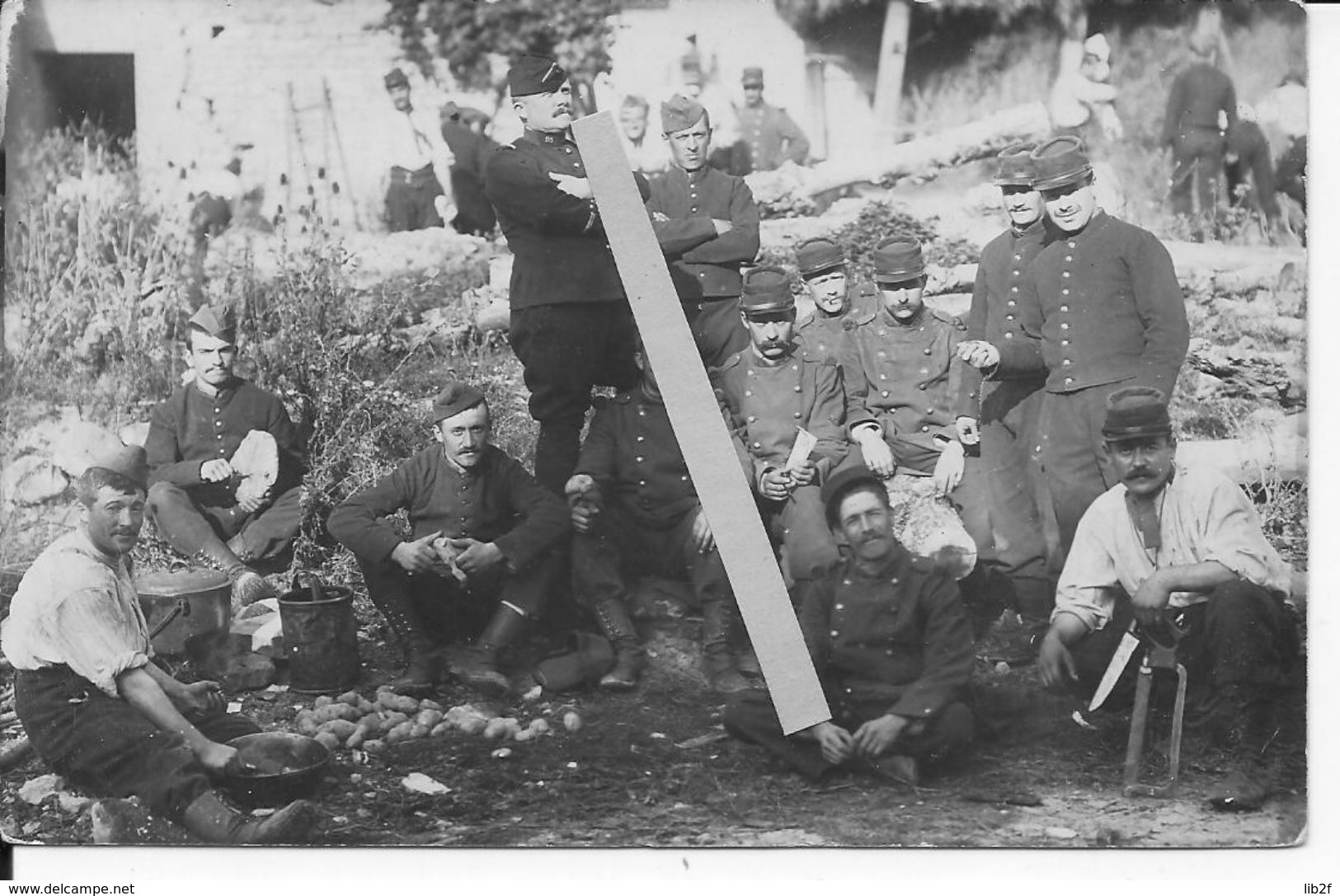 Bourges Sully Soldat Français Du 95ème R.I Au Repos Popote Boucher Scie Et Couteau 1 Carte Photo Ww1 1914-1918 - War, Military