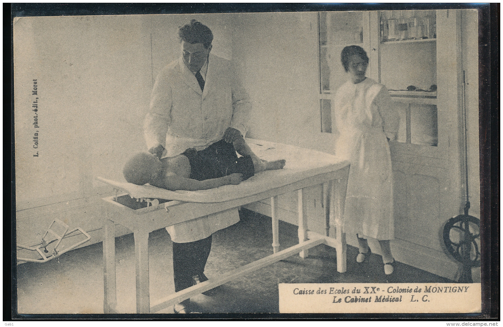 78 -- Caisse Des Ecoles Du XXe -- Colonie De Montigny -- Le Cabinet Medical - Montigny Le Bretonneux