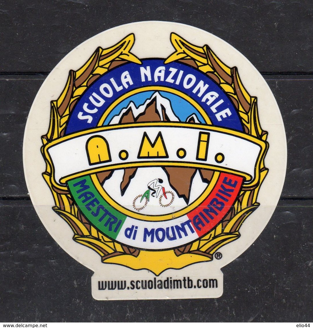 A.M.I.  Scuola Nazionale Maestri Di Mountainbike - - Cycling