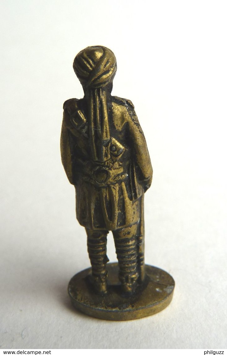 FIGURINE KINDER  METAL SOLDAT INDHOU 35 Mm 1 80's INDISCHER GEMEINER SOLDAT - Figurines En Métal